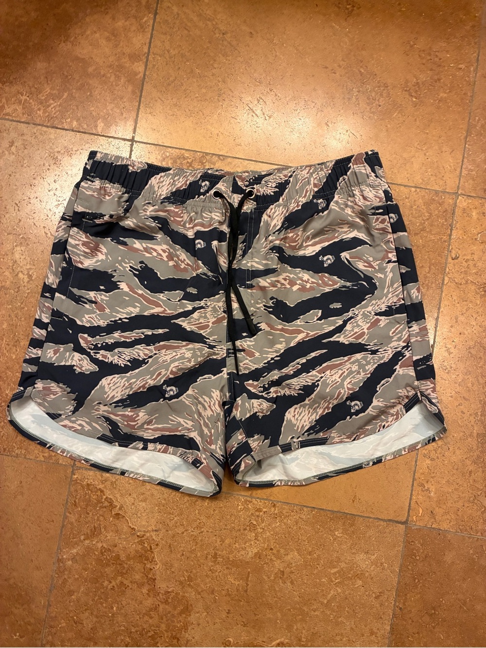 SAVTAC Men's Athletic Shorts in Tiger Camo Stripe